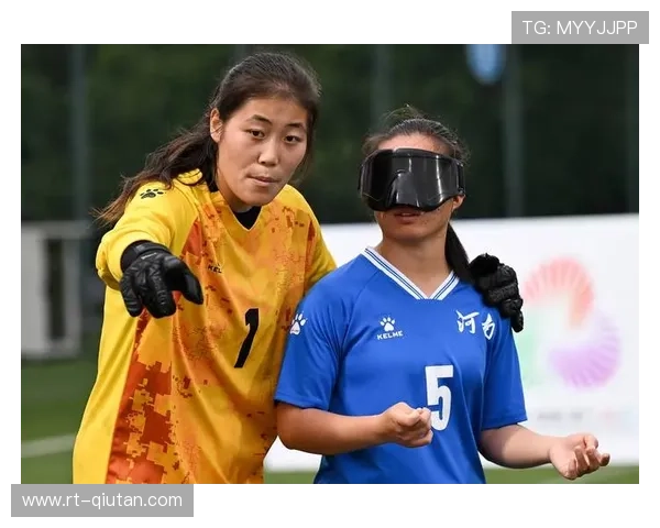 中场休息小球迷点球挑战,命中赢得签名球衣 中场休息小球迷点球挑战,命中赢得签名球衣